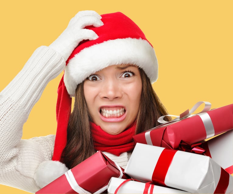 [Sunset Finance] Last-Minute Holiday Shopping Budget Tips That Still Work - featured image